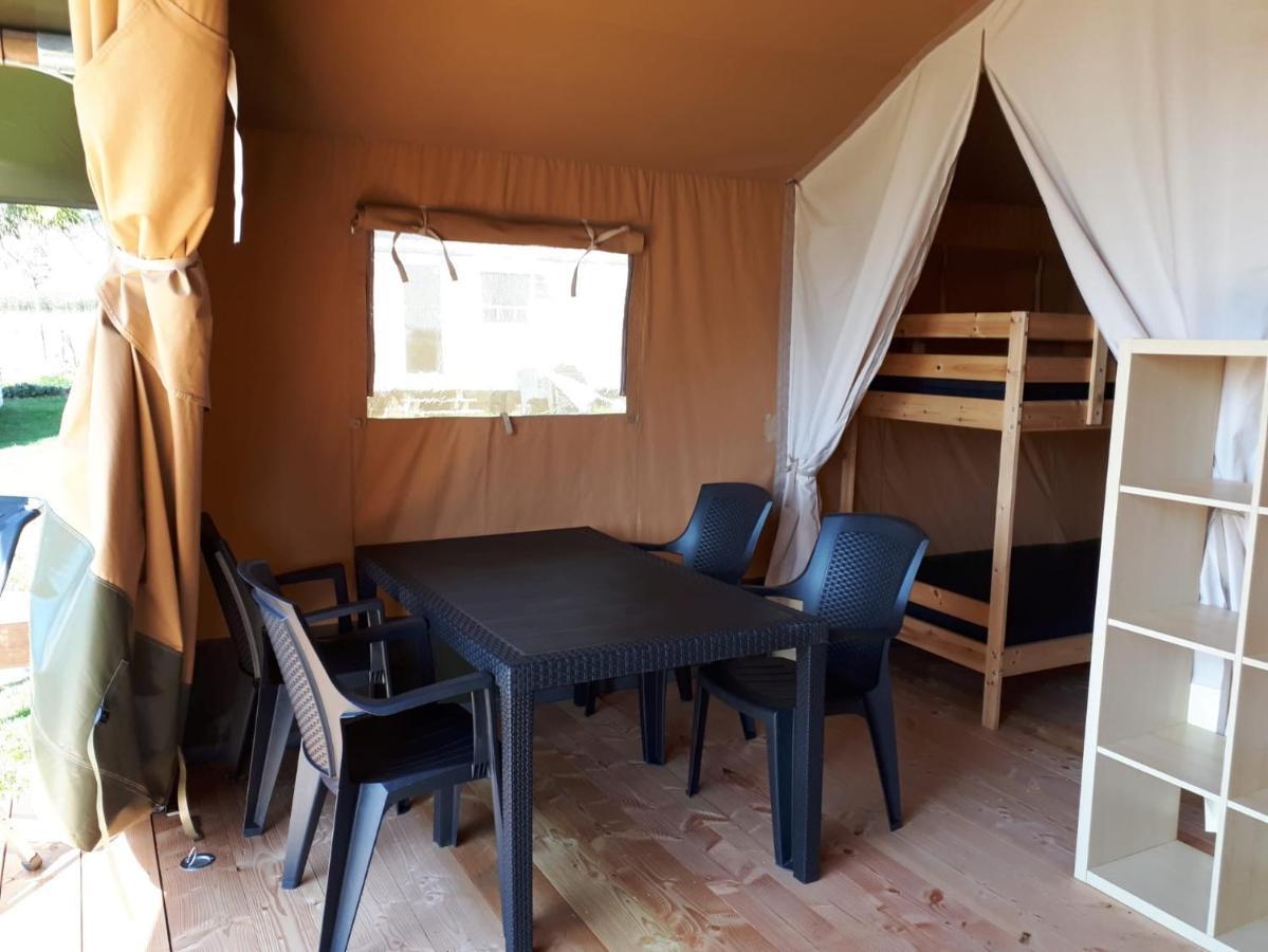 Camping Oos Heem Montenau Exterior foto